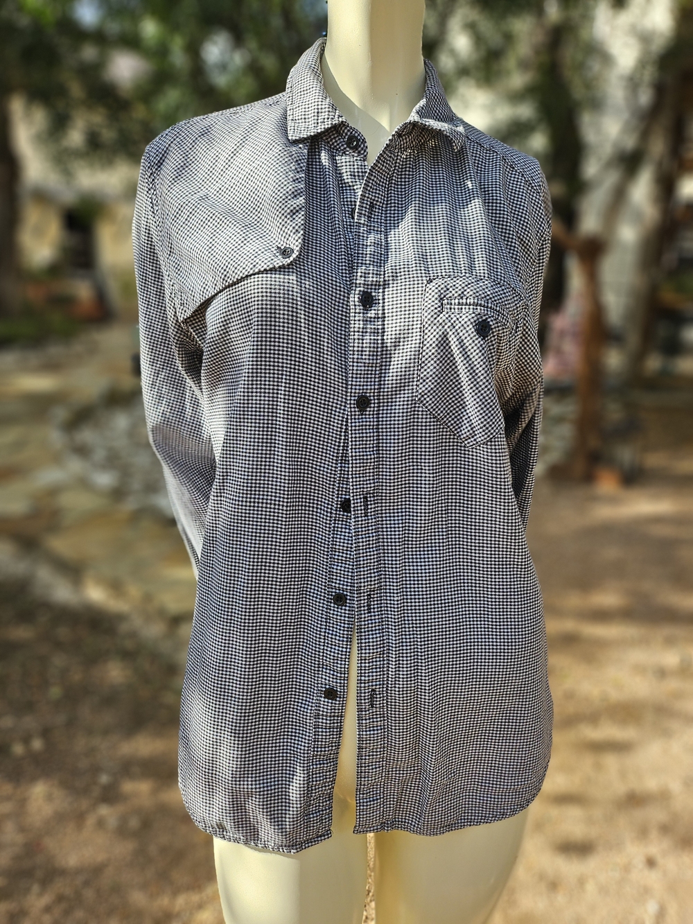 G by Guess Black & White Striped Western Casual Button-Down Shirt S